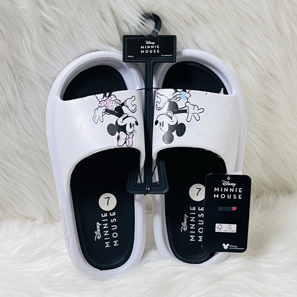 Disney Accessories - Mickey‎ and Minnie Sandlas